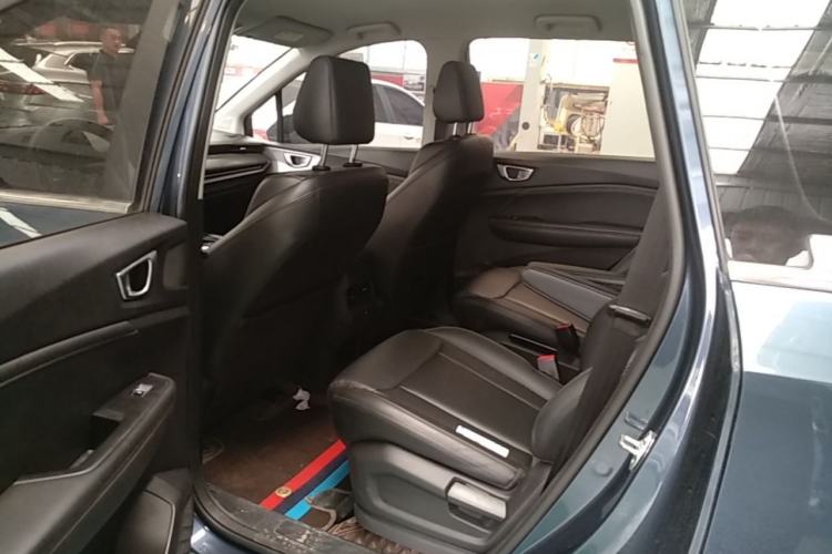 Used Wuling Jiachen 2022 1.5T CVT Smart Luxury Version Left Rear Seat