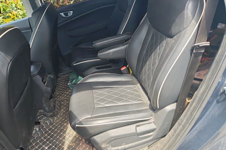 Used Wuling Jiachen 2022 1.5L Manual Enjoyment Elite Model Left Rear Seat