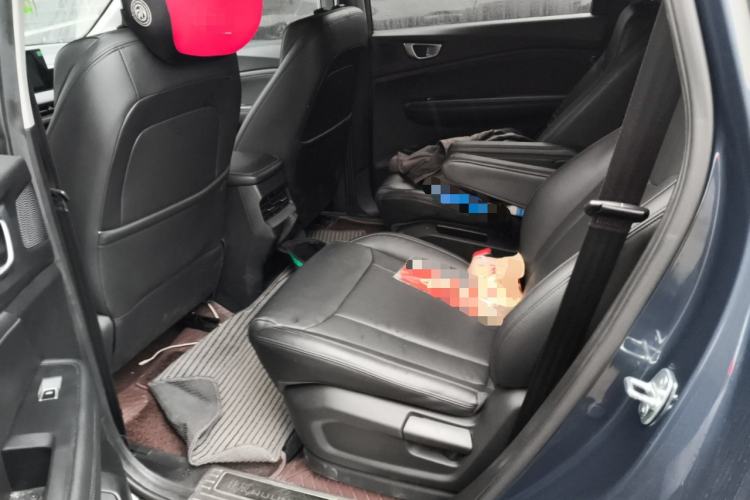 Used Wuling Jiachen 2022 1.5L Manual Comfort Edition Left Rear Seat