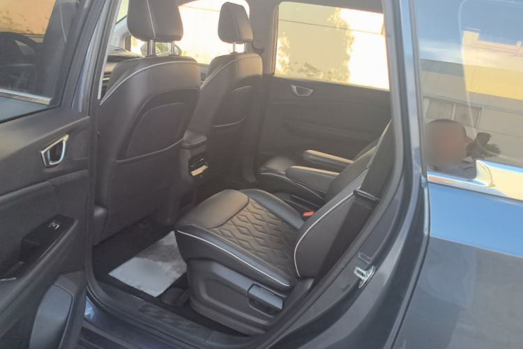 Used Wuling Jiachen 2022 1.5T CVT Deluxe Flagship Edition Left Rear Seat
