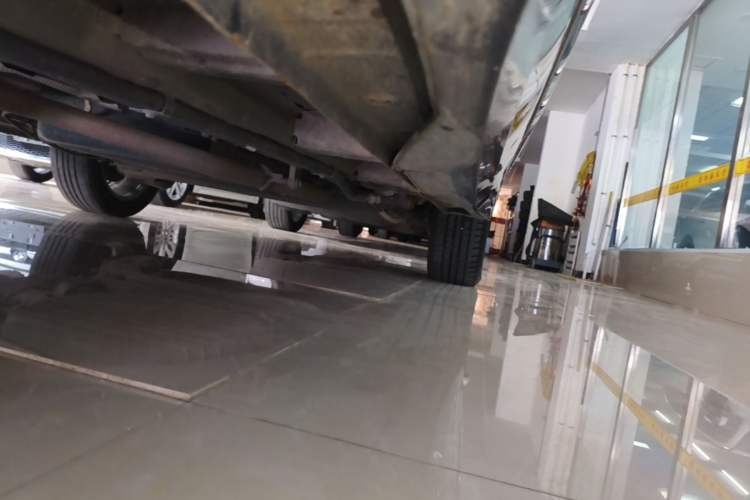 Used Wuling Jiachen 2022 1.5L Manual Light Comfort Edition Left Side Sill