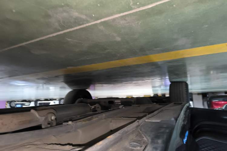 Used Wuling Jiachen 2022 1.5T CVT Deluxe Flagship Edition Left Side Sill