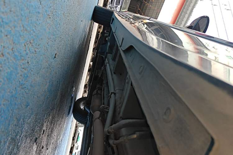 Used Wuling Jiachen 2022 1.5L Manual Comfort Edition Left Side Sill