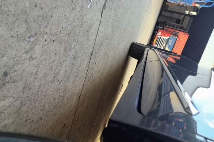Used Wuling Jiachen 2022 1.5T CVT Deluxe Flagship Edition Left Side Sill