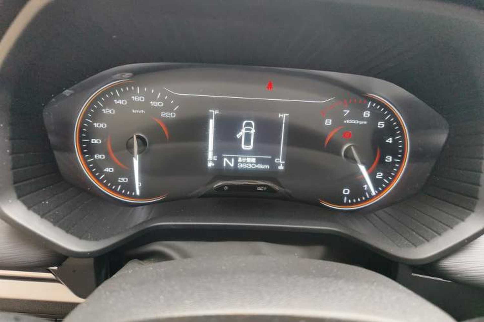 Used Wuling Jiachen 2022 1.5T Manual Light Enjoyment Dynamic Version Odometer Close Up