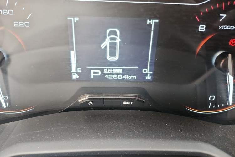 Used Wuling Jiachen 2022 1.5T CVT Deluxe Flagship Edition Odometer Close Up