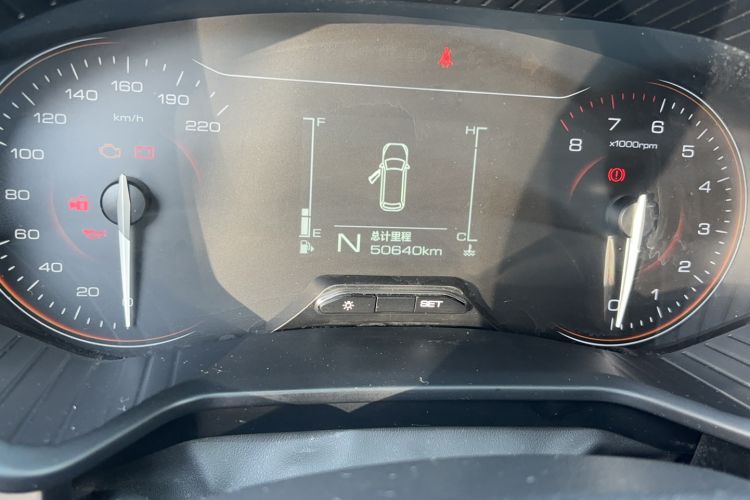 Used Wuling Jiachen 2022 1.5T Manual Comfort & Dynamic Version Odometer Close Up