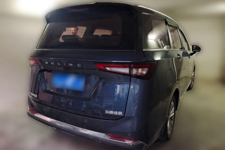 Used Wuling Jiachen 2022 1.5T Manual Light Enjoyment Dynamic Version Rear Right 45 Deg