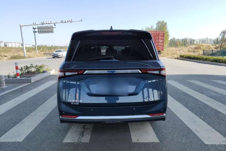 Used Wuling Jiachen 2022 1.5T CVT Deluxe Flagship Edition Rear