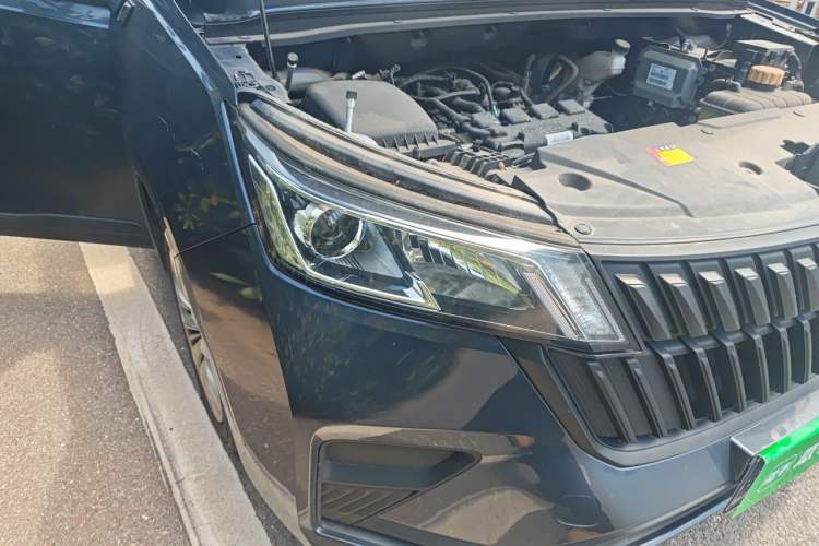 Used Wuling Jiachen 2022 1.5L Manual Enjoyment Elite Model Right Front Headlight