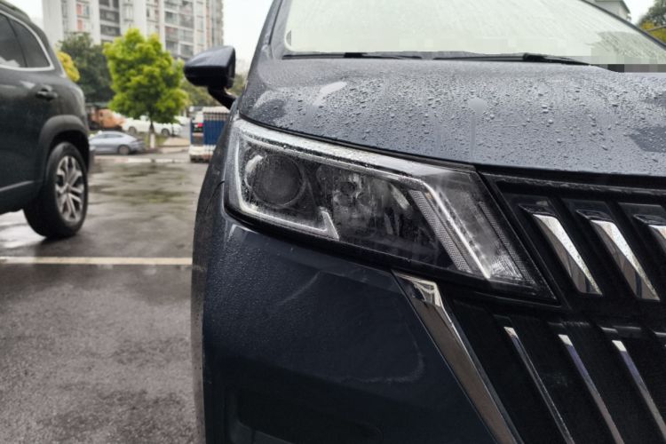 Used Wuling Jiachen 2022 1.5L Manual Comfort Edition Right Front Headlight