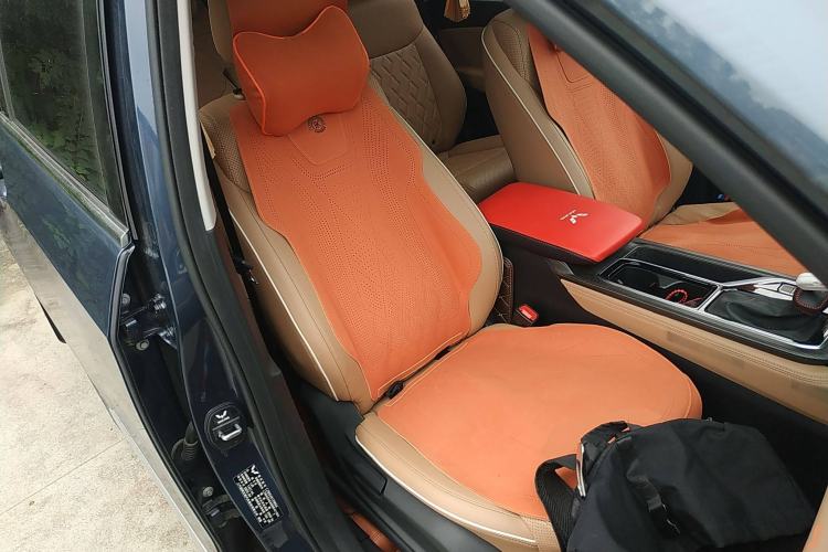 Used Wuling Jiachen 2022 1.5T CVT Deluxe Flagship Edition Right Front Seat