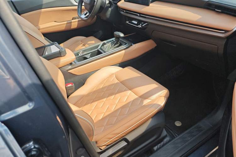 Used Wuling Jiachen 2022 1.5T CVT Deluxe Flagship Edition Right Front Seat