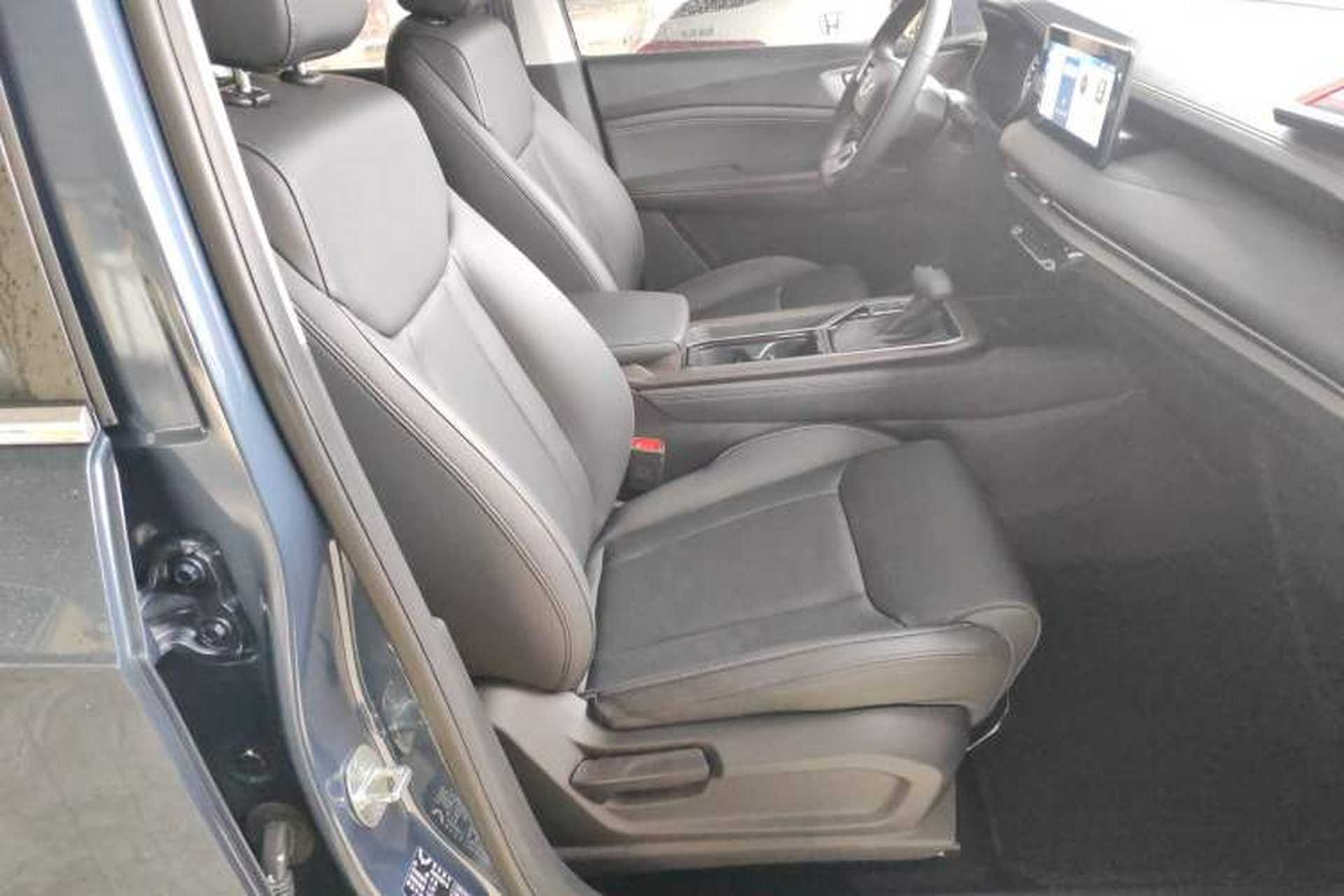 Used Wuling Jiachen 2022 1.5T CVT Smart Luxury Version Right Front Seat