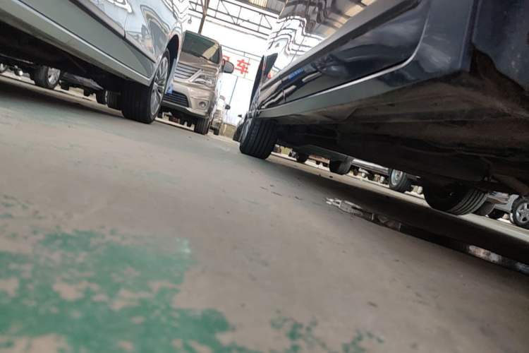 Used Wuling Jiachen 2022 1.5L Manual Enjoyment Elite Model Right Side Sill