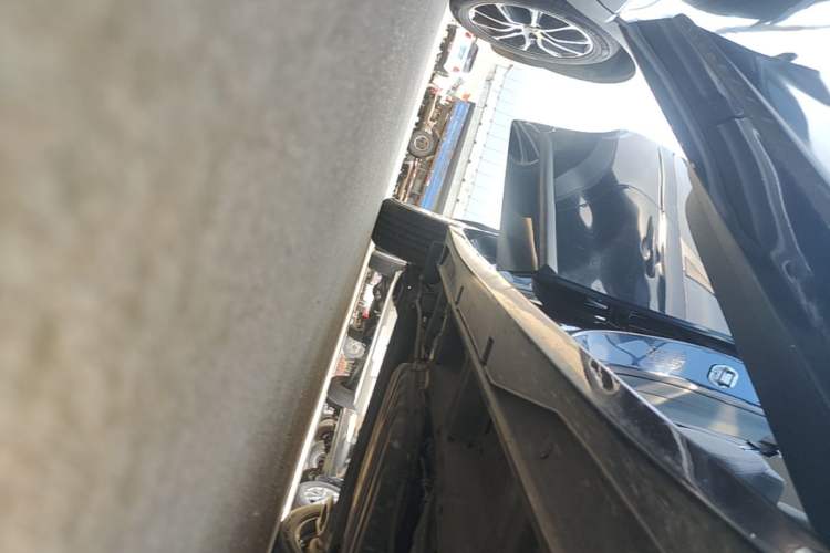 Used Wuling Jiachen 2022 1.5L Manual Enjoyment Elite Model Right Side Sill