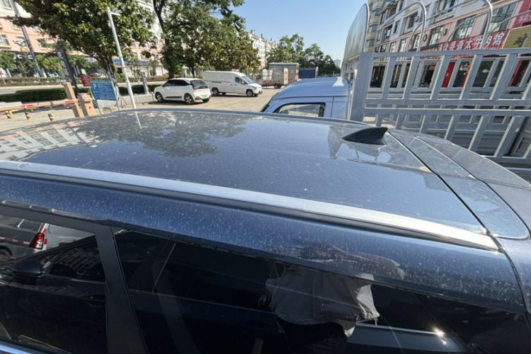 Used Wuling Jiachen 2022 1.5T Manual Comfort & Dynamic Version Roof