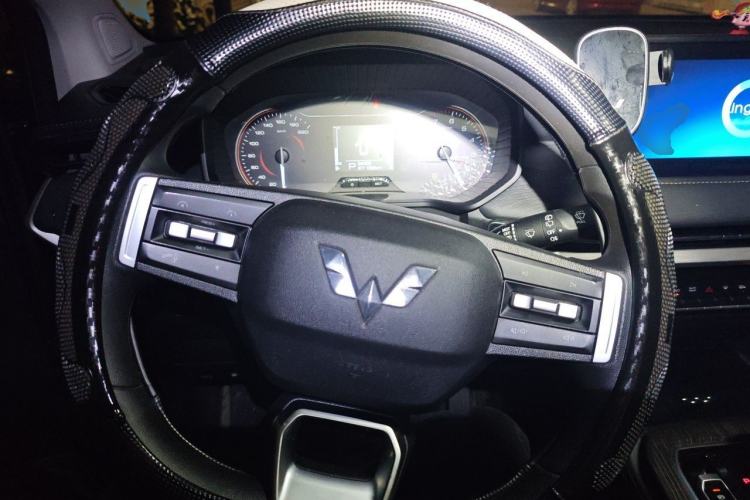 Used Wuling Jiachen 2022 1.5T CVT Smart Luxury Version Steering Wheel