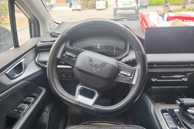 Used Wuling Jiachen 2022 1.5T CVT Deluxe Flagship Edition Steering Wheel