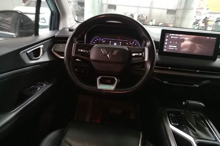 Used Wuling Jiachen 2022 1.5T CVT Smart Luxury Version Steering Wheel