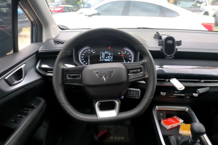 Used Wuling Jiachen 2022 1.5L Manual Enjoyment Elite Model Steering Wheel