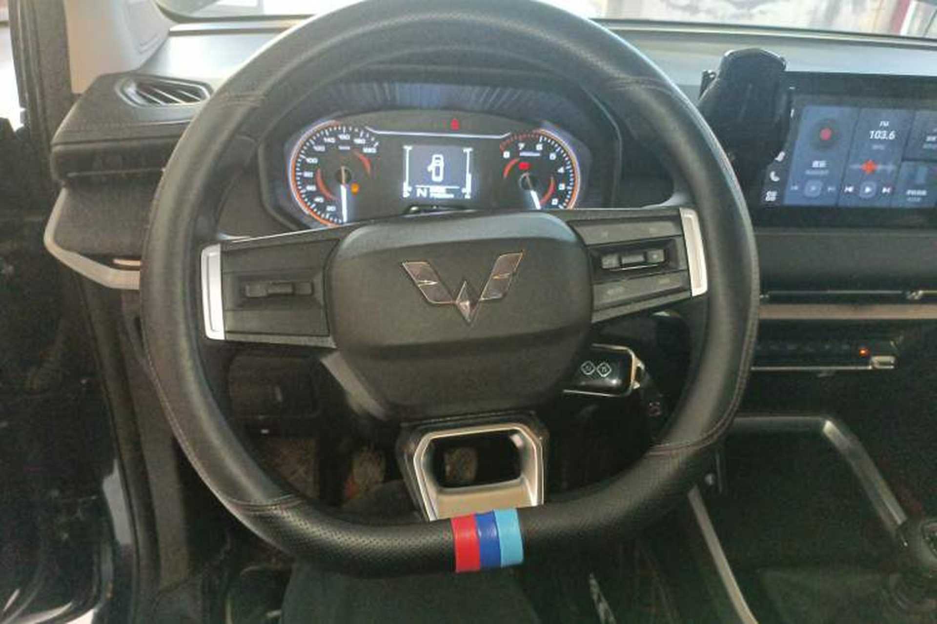 Used Wuling Jiachen 2022 1.5L Manual Comfort Edition Steering Wheel