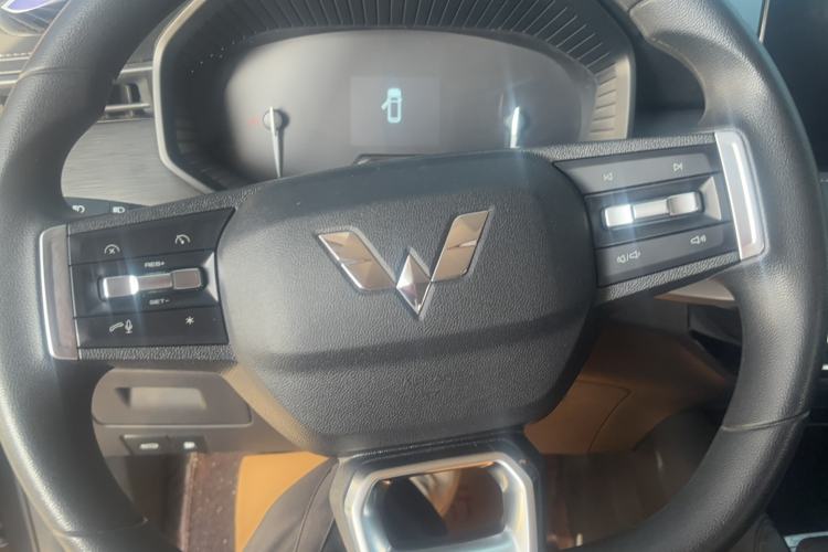 Used Wuling Jiachen 2022 1.5T CVT Smart Luxury Version Steering Wheel