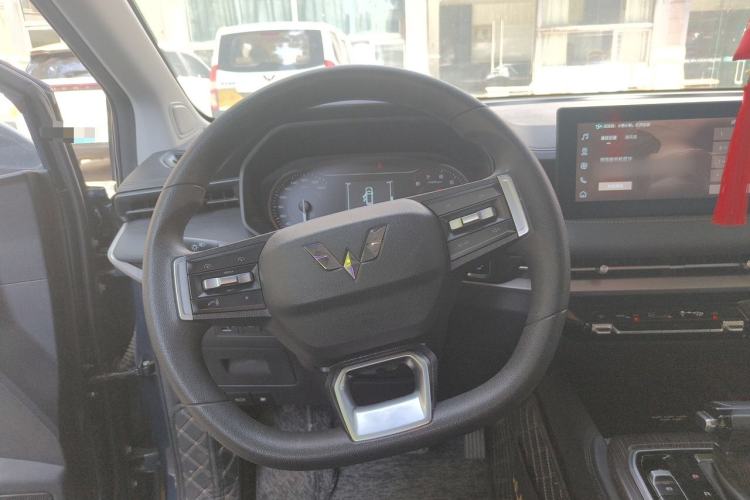 Used Wuling Jiachen 2022 1.5T CVT Smart Luxury Version Steering Wheel
