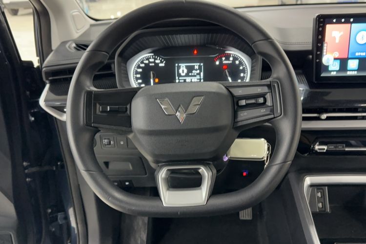 Used Wuling Jiachen 2022 1.5L Manual Enjoyment Elite Model Steering Wheel