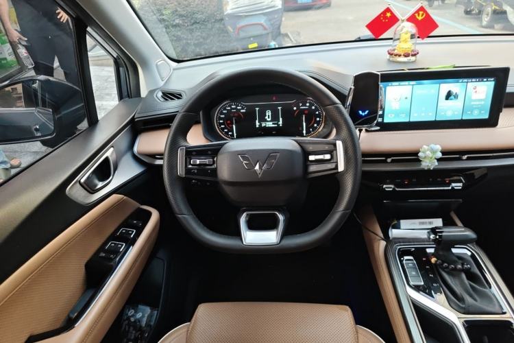 Used Wuling Jiachen 2022 1.5T CVT Deluxe Flagship Edition Steering Wheel