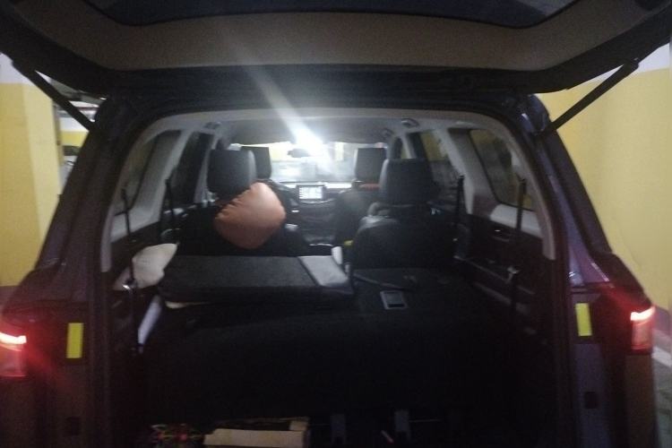 Used Wuling Jiachen 2022 1.5L Manual Comfort Edition Trunk