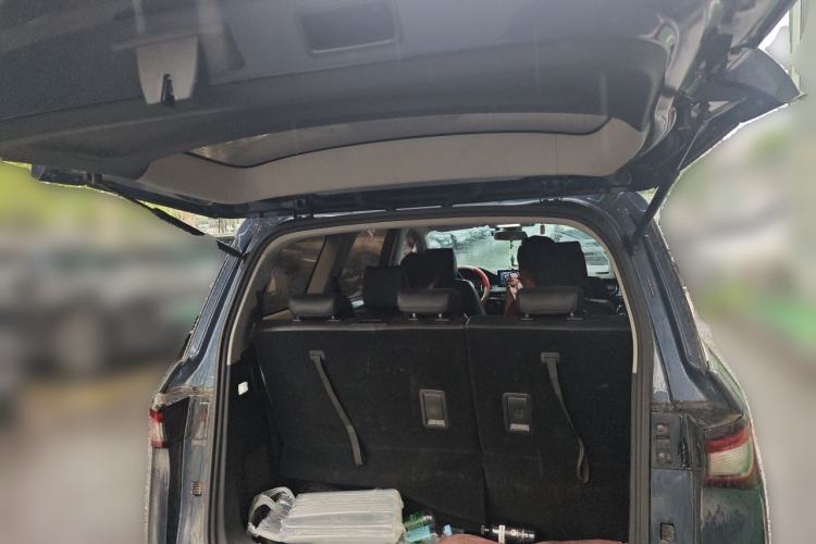 Used Wuling Jiachen 2022 1.5T CVT Smart Luxury Version Trunk