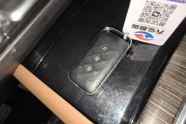 Used Wuling Jiachen 2022 1.5T CVT Deluxe Flagship Edition Vehicle Key