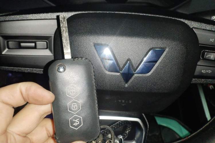 Used Wuling Jiachen 2022 1.5T Manual Light Enjoyment Dynamic Version Vehicle Key