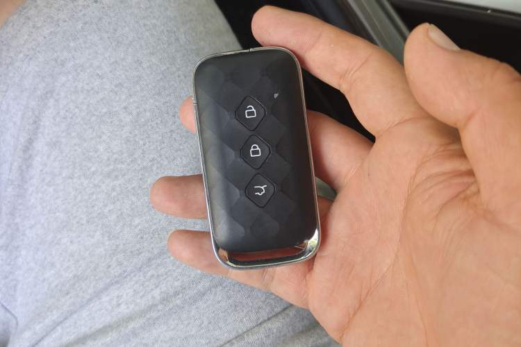 Used Wuling Jiachen 2022 1.5T CVT Smart Luxury Version Vehicle Key