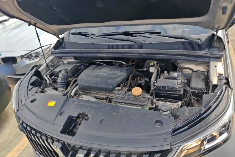 Used Wuling Jiachen 2022 1.5T CVT Smart Luxury Version Engine Bay