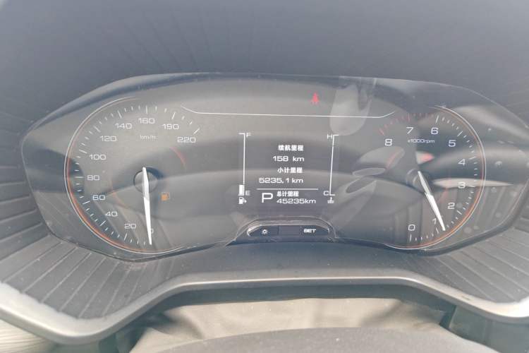 Used Wuling Jiachen 2022 1.5T CVT Smart Luxury Version Instrument Cluster