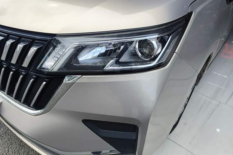 Used Wuling Jiachen 2022 1.5L Manual Comfort Edition Left Front Headlight