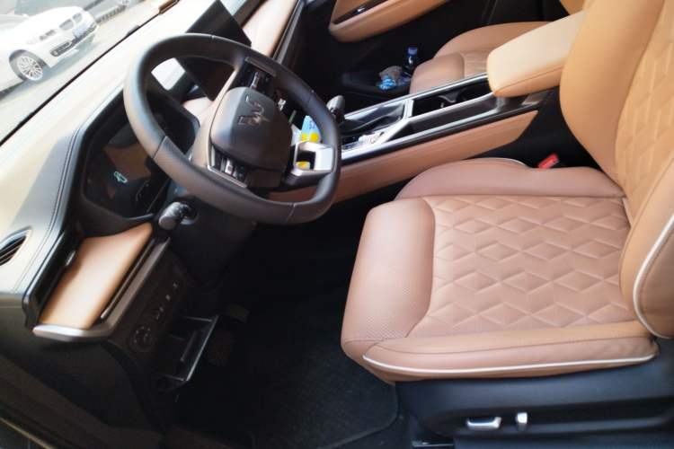 Used Wuling Jiachen 2022 1.5T CVT Deluxe Flagship Edition Left Front Seat