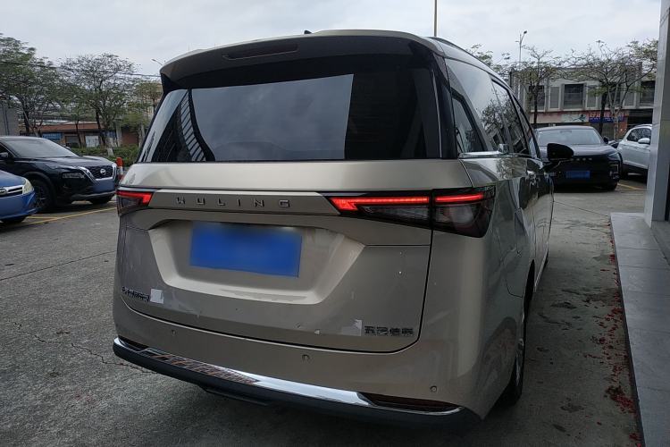 Used Wuling Jiachen 2022 1.5L Manual Light Comfort Edition Rear Right 45 Deg