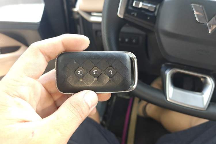 Used Wuling Jiachen 2022 1.5T CVT Deluxe Flagship Edition Vehicle Key