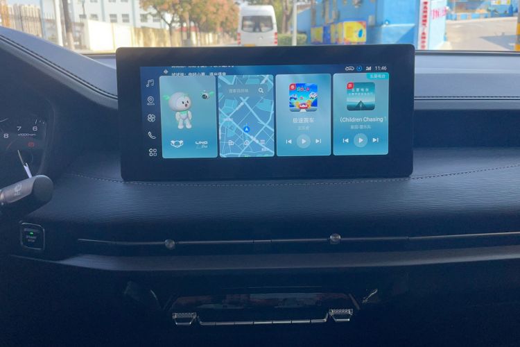 Used Wuling Jiachen 2022 1.5T CVT Smart Luxury Version Audio And AC Panel