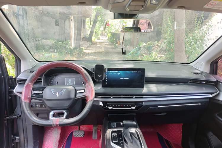 Used Wuling Jiachen 2022 1.5T CVT Deluxe Flagship Edition Center Console