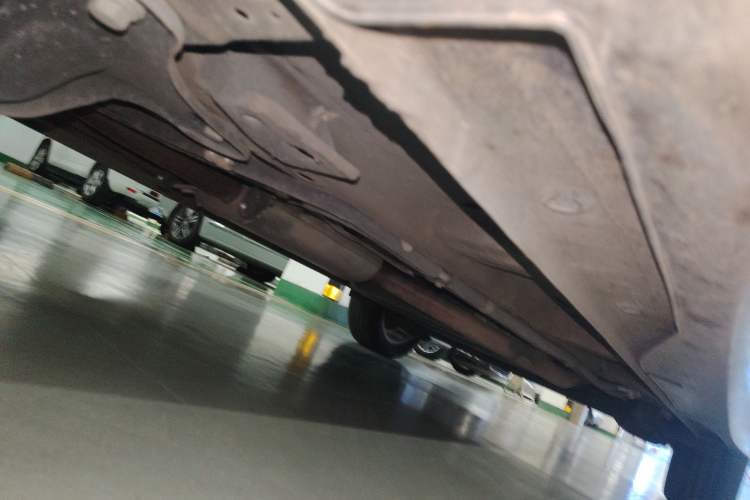 Used Wuling Jiachen 2022 1.5T CVT Smart Luxury Version Chassis Front Left