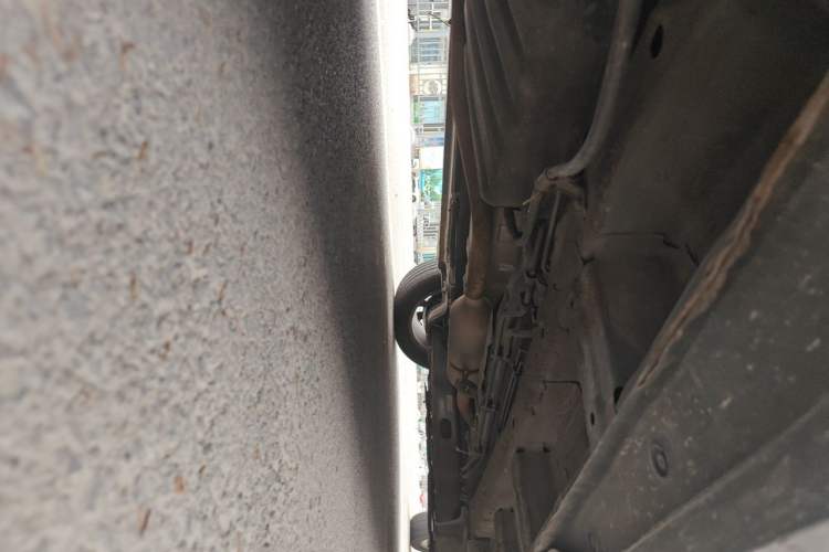 Used Wuling Jiachen 2022 1.5L Manual Comfort Edition Chassis Rear Right