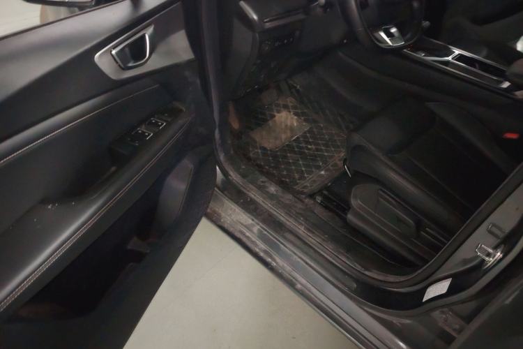 Used Wuling Jiachen 2022 1.5T CVT Smart Luxury Version Driver Seat