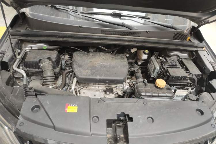 Used Wuling Jiachen 2022 1.5T CVT Smart Luxury Version Engine Bay