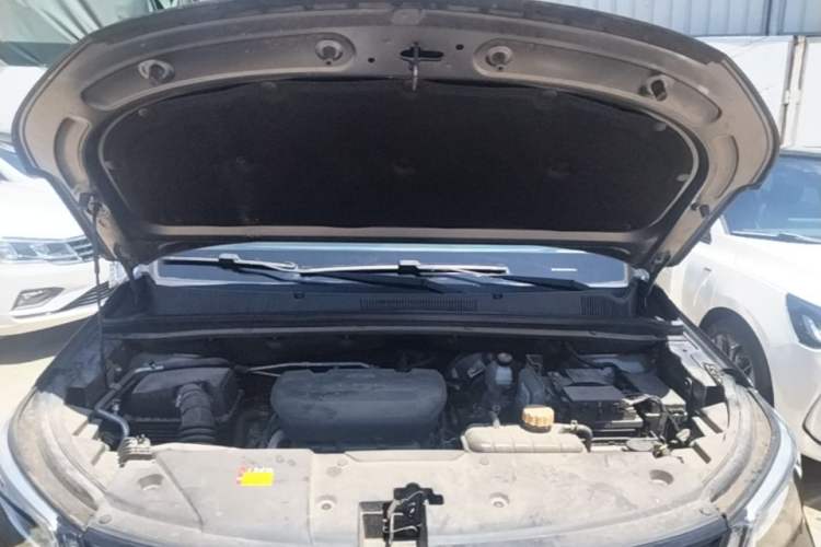 Used Wuling Jiachen 2022 1.5T CVT Deluxe Flagship Edition Engine Bay
