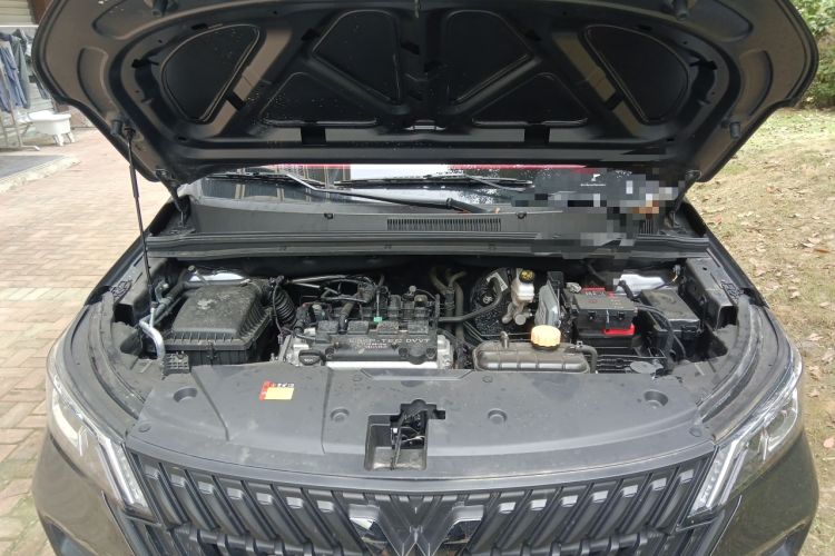 Used Wuling Jiachen 2022 1.5L Manual Enjoyment Elite Model Engine Bay