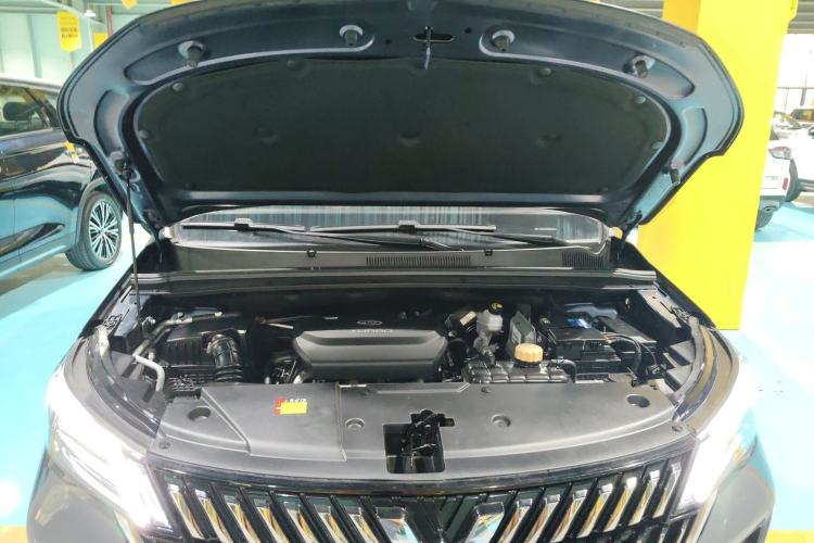 Used Wuling Jiachen 2022 1.5T CVT Deluxe Flagship Edition Engine Bay